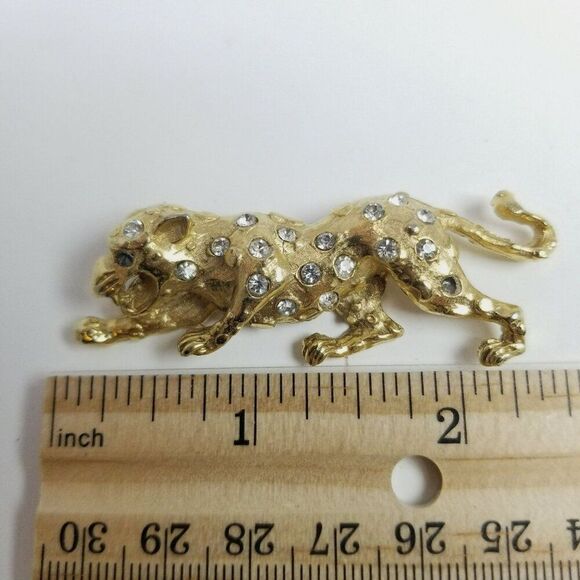 Vintage Big Cat Brooch Gold Tone Rhinestone On the Prowl Lapel Pin Missing Stone - Picture 5 of 7